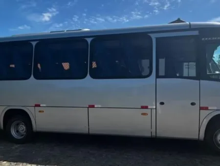 Ônibus MARCOPOLO SENIOR M.BENZ LO 916 JM 2016 seminovo à venda, código 981 - foto 04