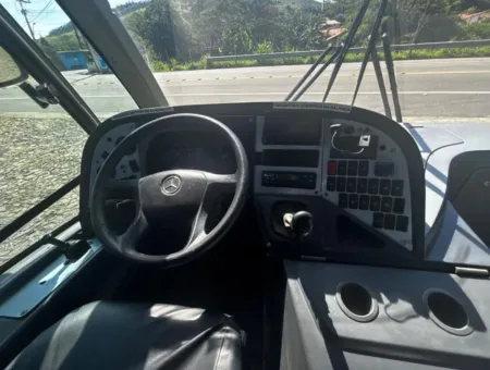 Ônibus MARCOPOLO SENIOR M.BENZ LO 916 JM 2016 seminovo à venda, código 981 - foto 08