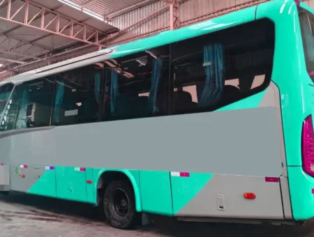 Ônibus MARCOPOLO SENIOR M.BENZ LO 916 JM 2019 seminovo à venda, código 591 - foto 03