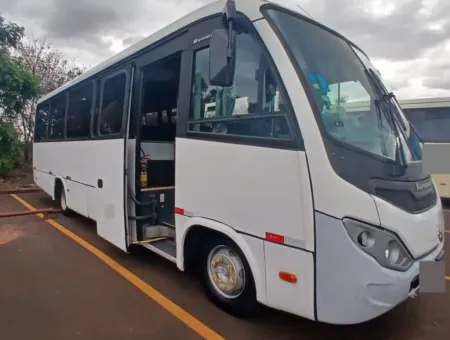 Ônibus MARCOPOLO SENIOR M.BENZ LO 916 JM 2021 seminovo à venda, código 66 - foto 01