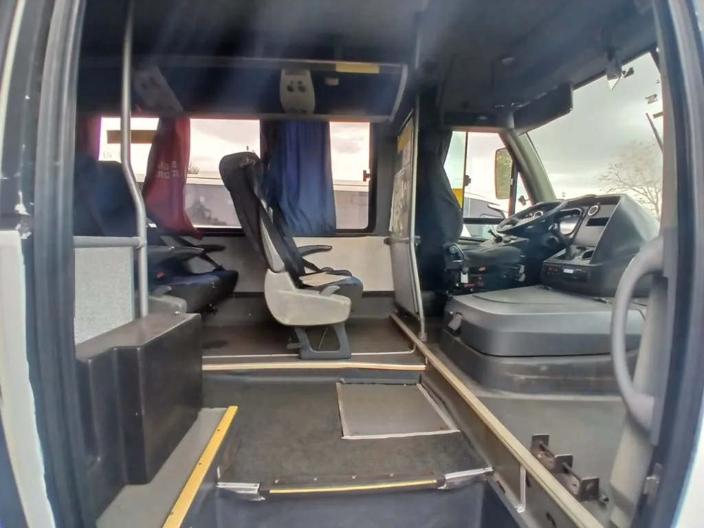 Ônibus MARCOPOLO SENIOR M.BENZ LO 916 JM 2021 seminovo à venda, código 66 - foto 05