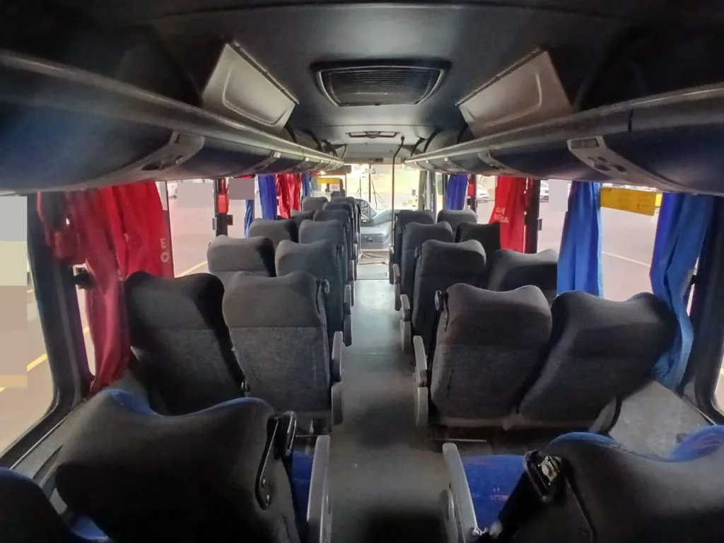 Ônibus MARCOPOLO SENIOR M.BENZ LO 916 JM 2021 seminovo à venda, código 66 - foto 09