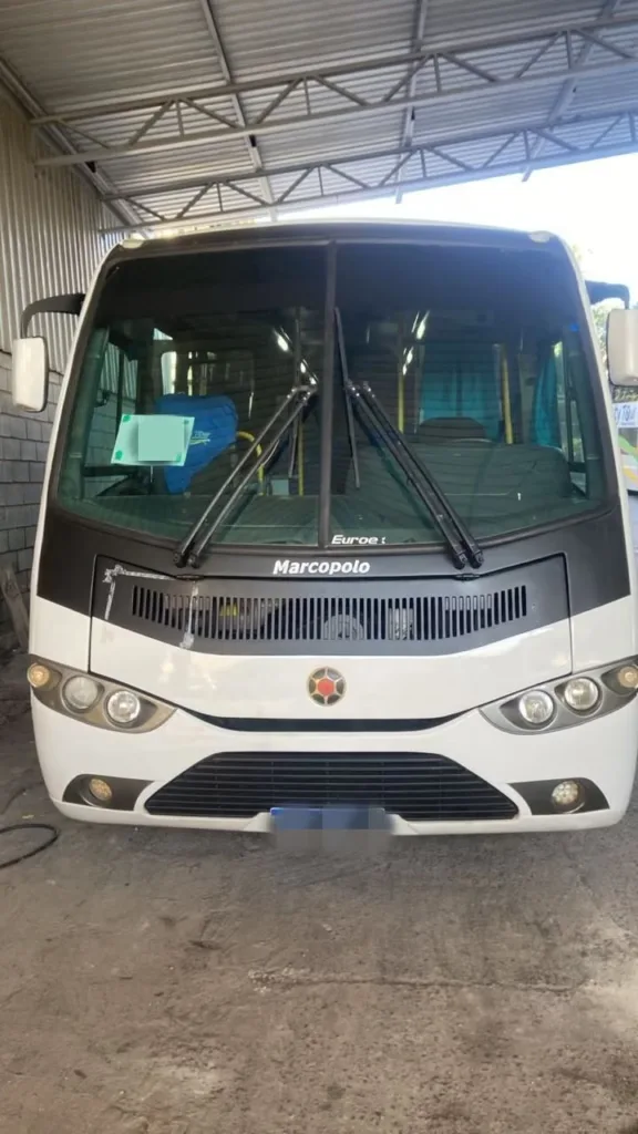 Ônibus MARCOPOLO SENIOR VOLKS 9.160 JM 2015 seminovo à venda, código 1286 - foto 02