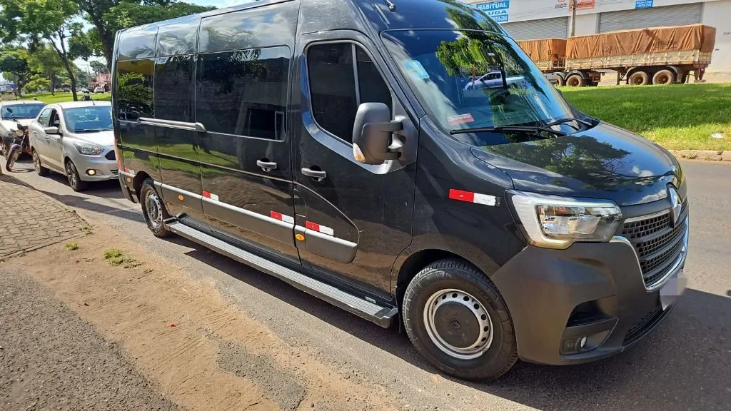Ônibus RENAULT L3H2 EXECUTIVA JM 2025 seminovo à venda, código 1281 - foto 01