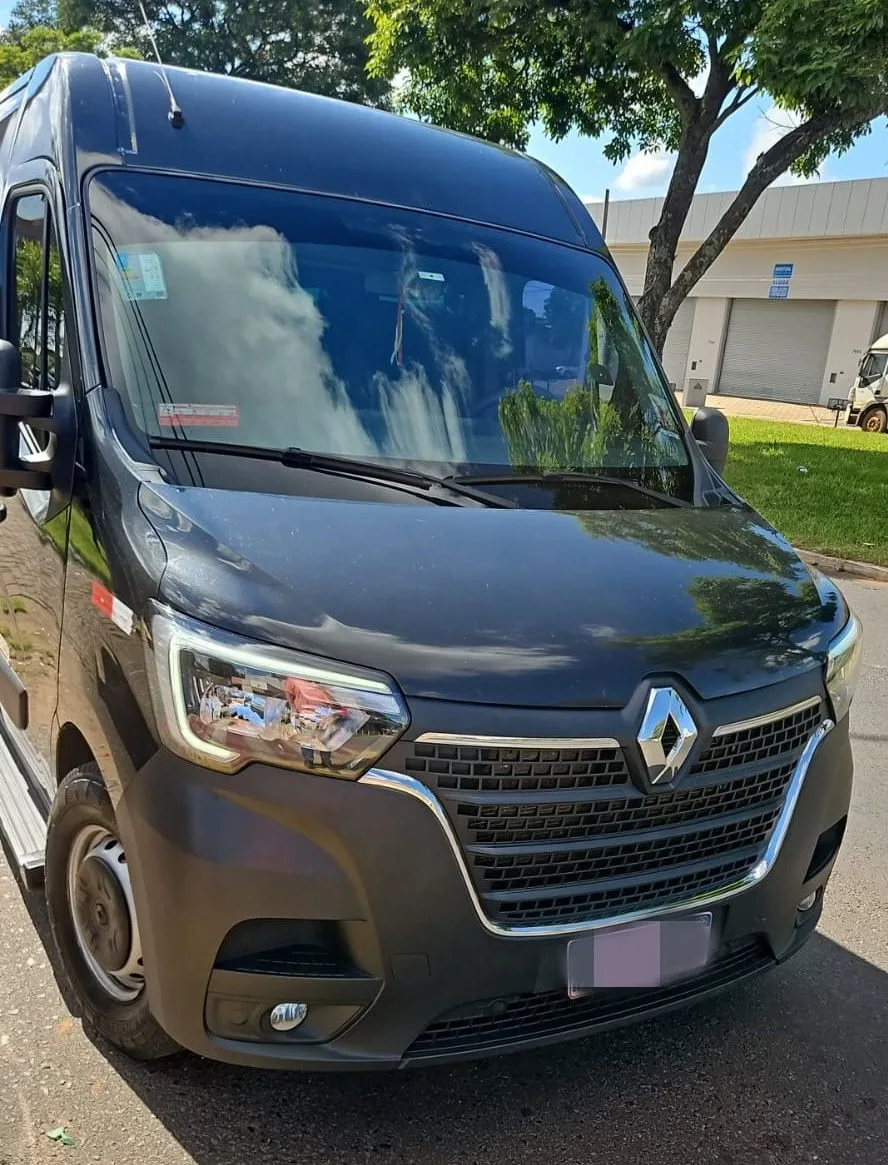 Ônibus RENAULT L3H2 EXECUTIVA JM 2025 seminovo à venda, código 1281 - foto 02