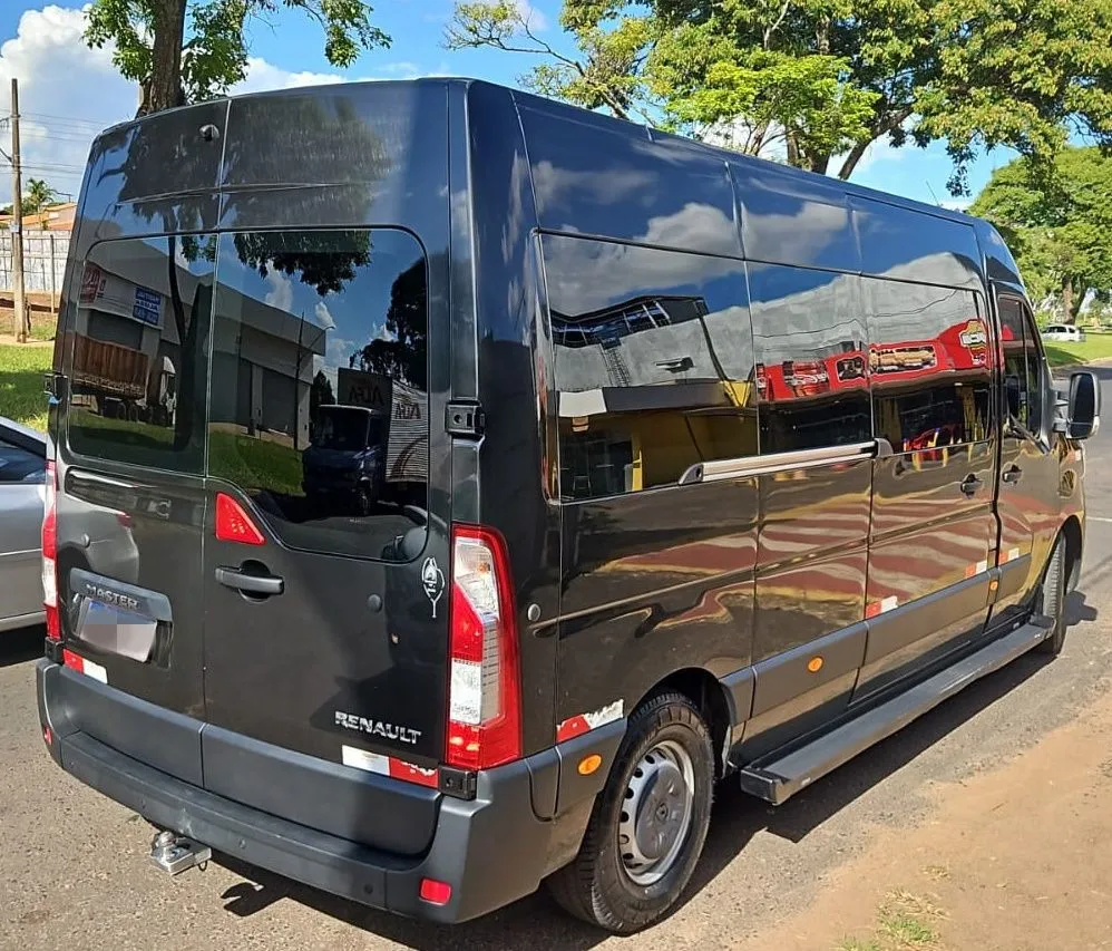 Ônibus RENAULT L3H2 EXECUTIVA JM 2025 seminovo à venda, código 1281 - foto 04