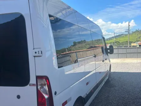 Ônibus RENAULT MASTER L3H2 JM 2021 seminovo à venda, código 73 - foto 03