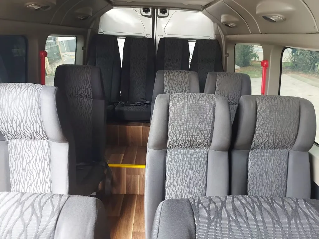 Ônibus RENAULT MASTER L3H2 LUXO JM 2015 seminovo à venda, código 1276 - foto 05