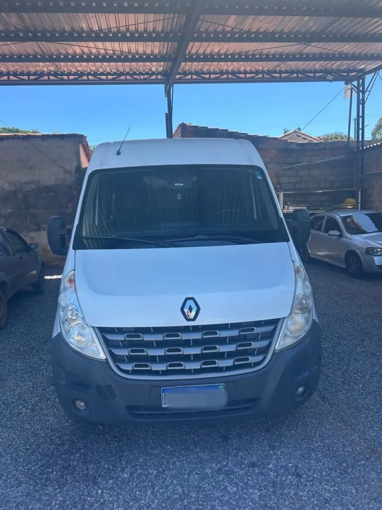 Ônibus RENAULT MASTER L3H2 LUXO JM 2021 seminovo à venda, código 1715 - foto 01