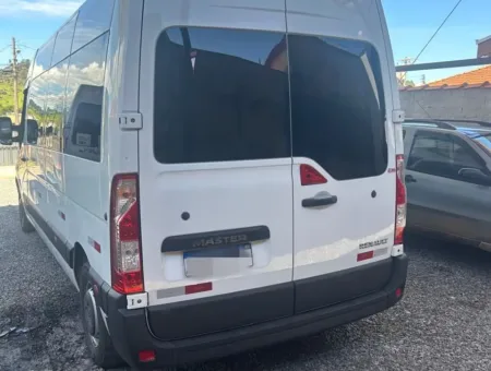 Ônibus RENAULT MASTER L3H2 LUXO JM 2021 seminovo à venda, código 1715 - foto 04
