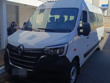 Ônibus RENAULT MASTER L3H2 LUXO JM 2024 seminovo à venda, código 888 - foto 02
