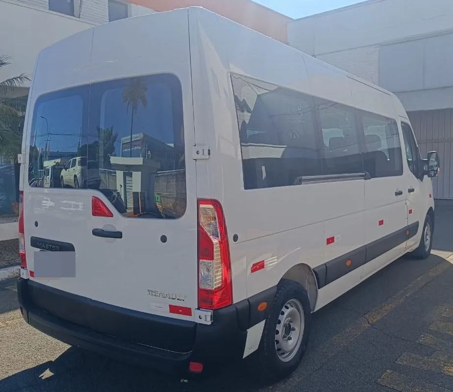 Ônibus RENAULT MASTER L3H2 LUXO JM 2024 seminovo à venda, código 888 - foto 03