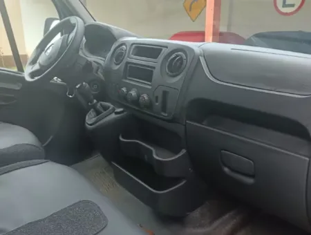 Ônibus RENAULT MASTER L3H2 LUXO JM 2024 seminovo à venda, código 888 - foto 06