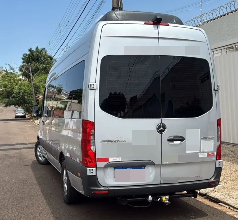 Ônibus SPRINTER 416 EXECUTIVA LUXO 19 LUGAR 2022 seminovo à venda, código 751 - foto 01