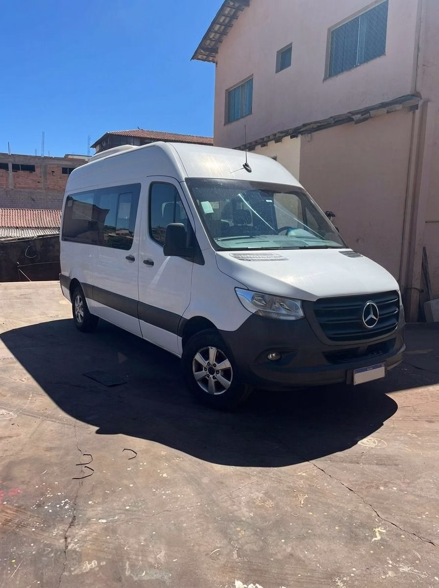 SPRINTER 416 TETO ALTO ANO 2022 LUXO JM COD.1277