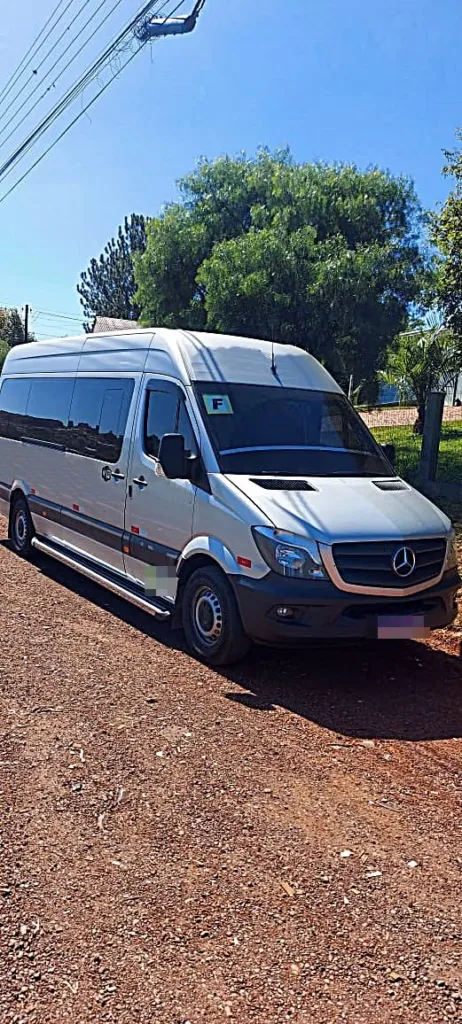 Ônibus SPRINTER CDI 415 EXECUTIVA LUXO JM 2019 seminovo à venda, código 447 - foto 01