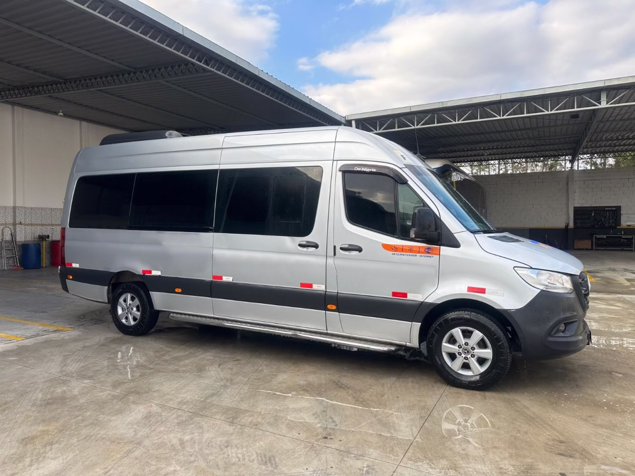 SPRINTER CDI 416 ANO 2022 EXECUTIVA JM COD.1511
