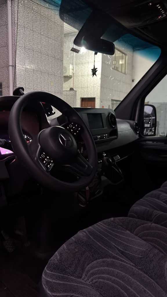 SPRINTER CDI 416 ANO 2022 EXECUTIVA JM COD.1511