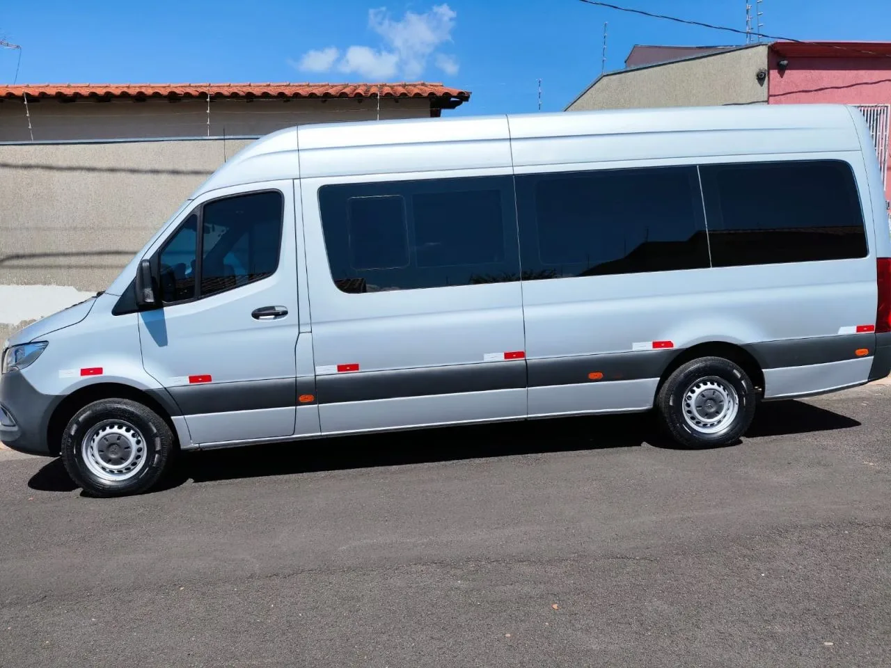Ônibus SPRINTER CDI 416 LONGA EXECUTIVA LUXO JM 2020 seminovo à venda, código 570 - foto 04