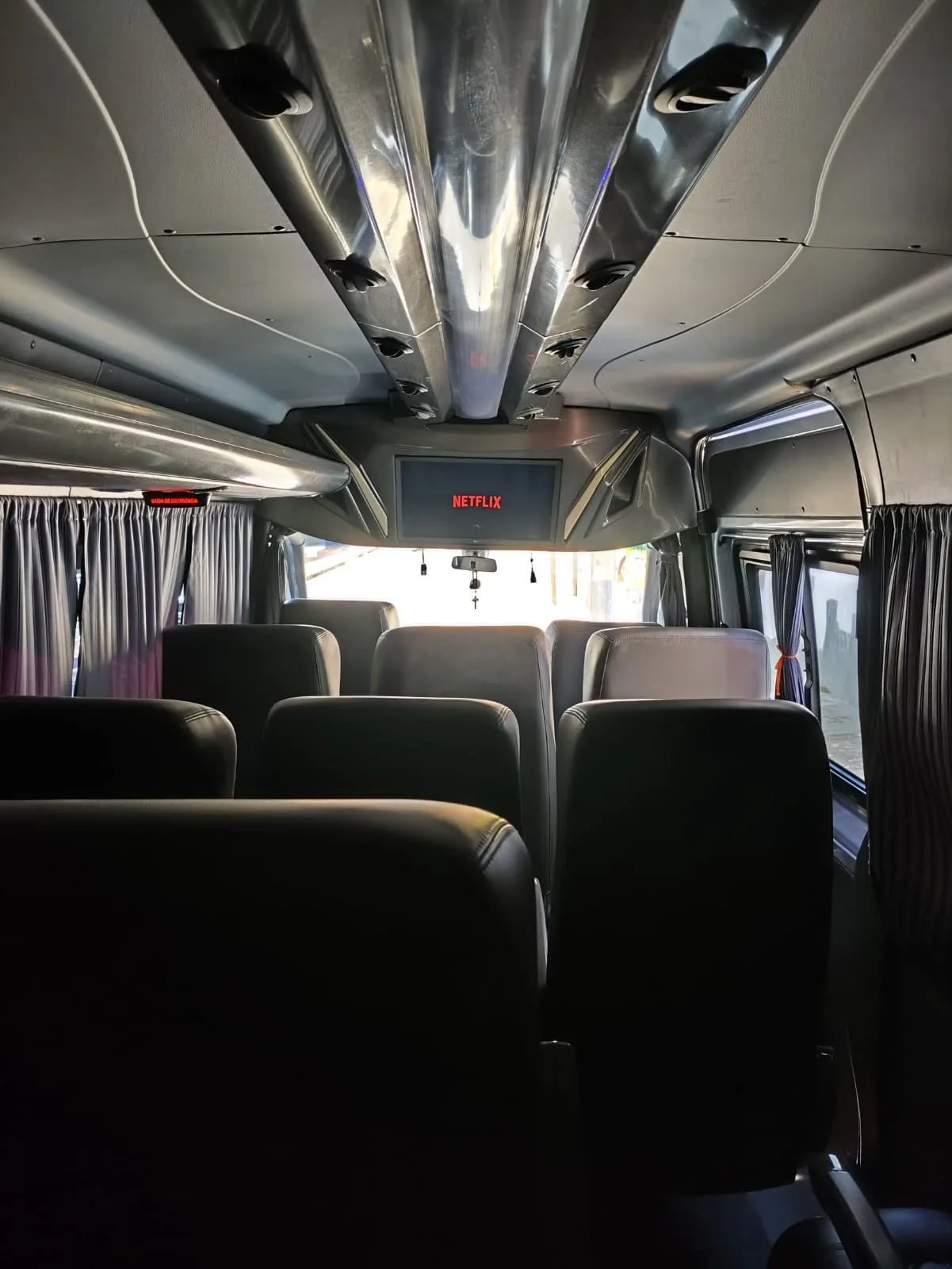 Ônibus SPRINTER CDI 416 LONGA EXECUTIVA LUXO JM 2020 seminovo à venda, código 570 - foto 15