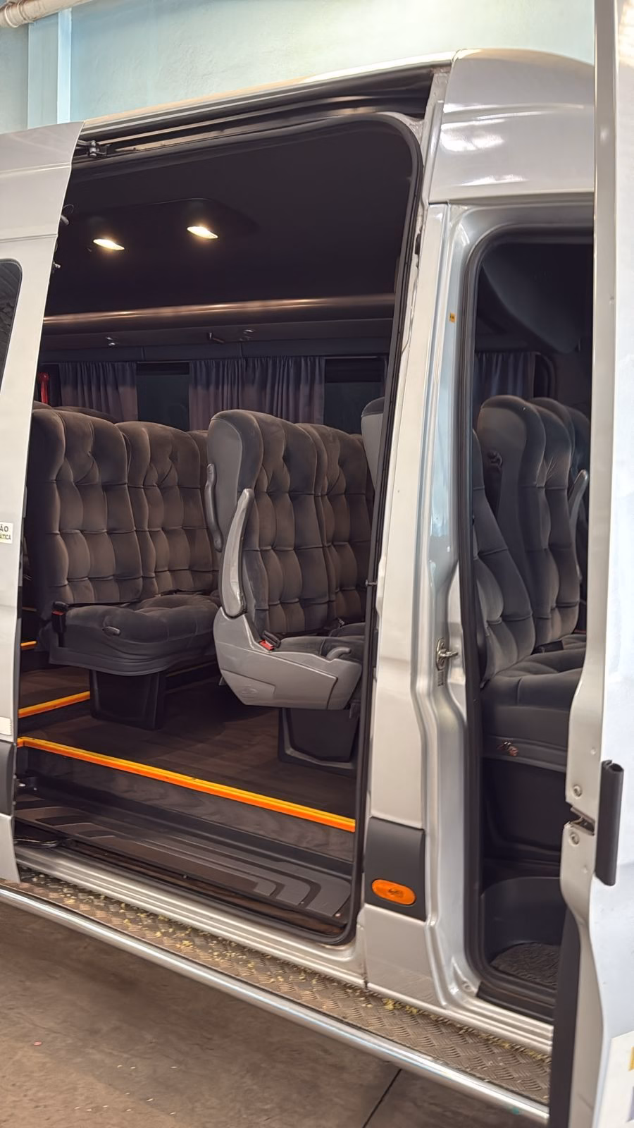 SPRINTER CDI 417 ANO 2024 LUXO JM COD.735