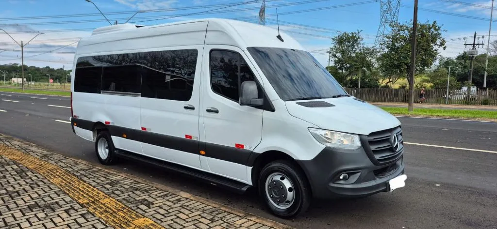 Ônibus SPRINTER CDI 516 LUXO JM 2022 seminovo à venda, código 761 - foto 01