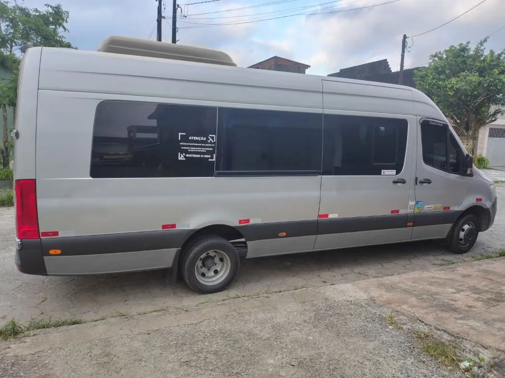 Ônibus SPRINTER VAN CDI 516 2022 seminovo à venda, código 1744 - foto 02