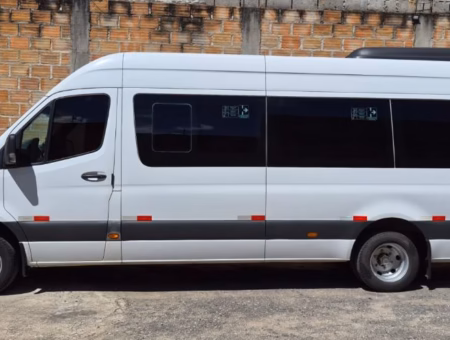 VAN À VENDA SPRINTER CDI 517 LONGA 2024 COD.83