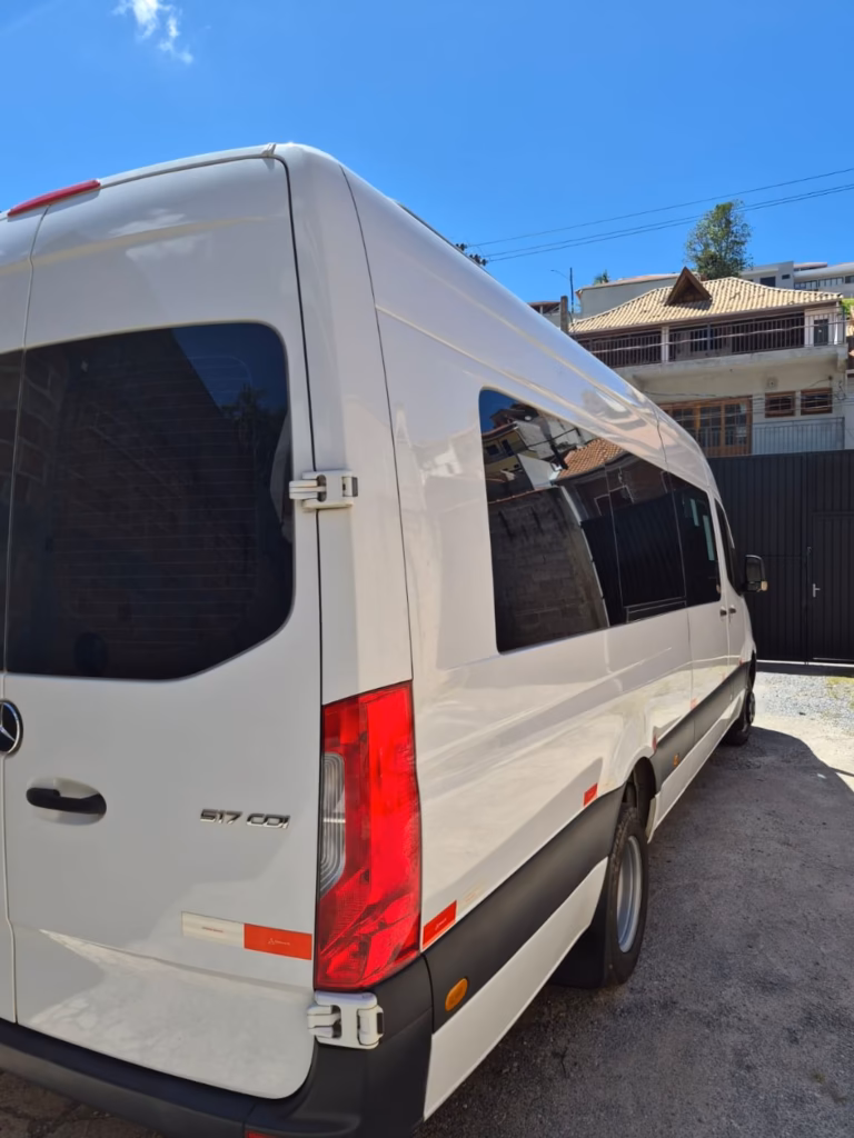 VAN À VENDA SPRINTER CDI 517 LONGA 2024 COD.83
