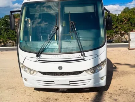 Ônibus COMIL VERSATILLE GOLD VW 17.230 JM 2013 seminovo à venda, código 215 - foto 02