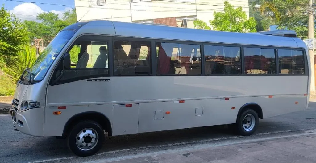 Ônibus MARCOPOLO VOLARE ATTACK 8 EXECUTIVO JM 2020 seminovo à venda, código 1737 - foto 03