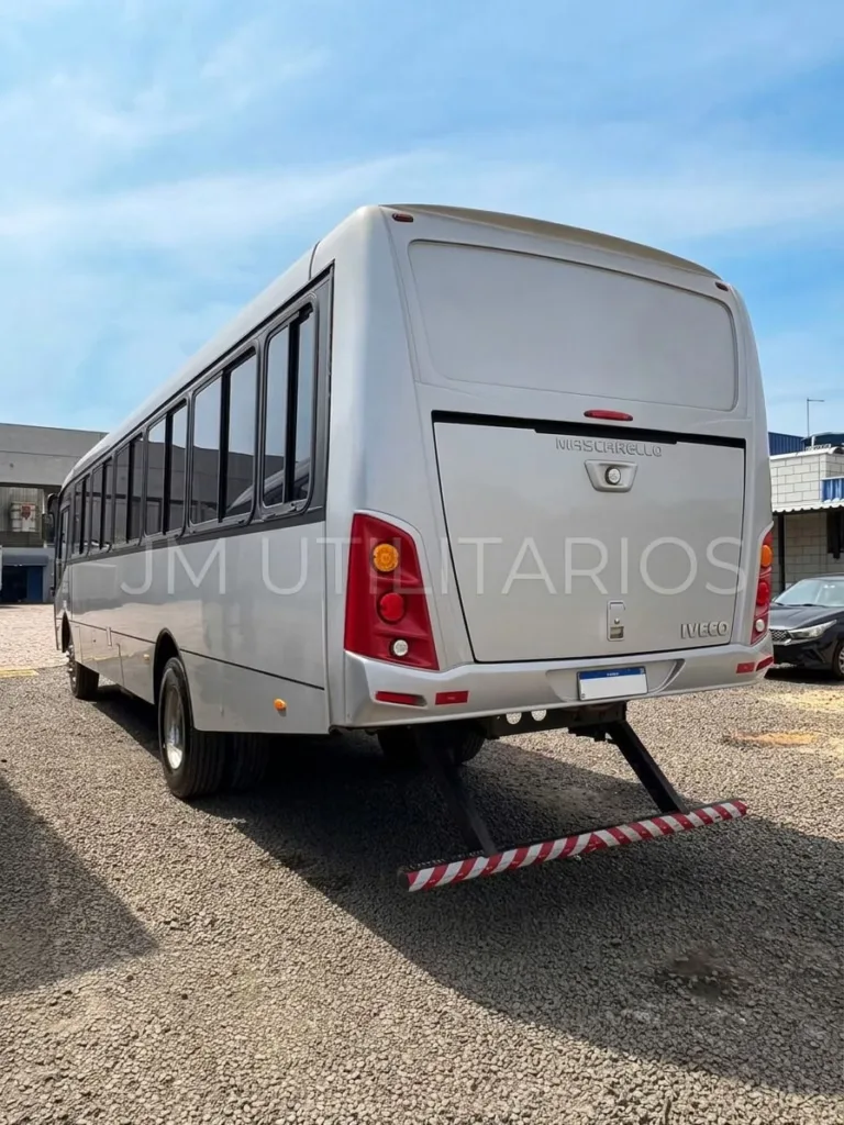 Ônibus MASCARELLO GRAN MIDI IVECO 2023 seminovo à venda, código 185 - foto 03