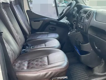 Ônibus RENAULT MASTER L3H2 LUXO JM 2023 seminovo à venda, código 306 - foto 05