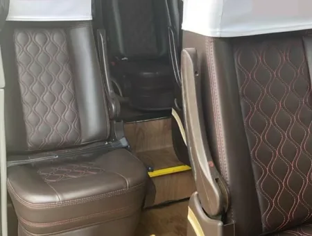 Ônibus RENAULT MASTER L3H2 LUXO JM 2023 seminovo à venda, código 306 - foto 06
