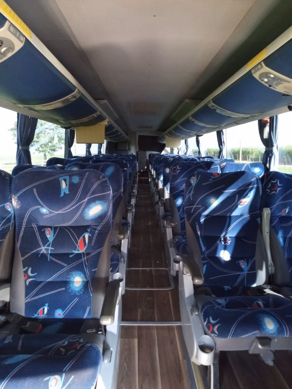 ÔNIBUS G7 SCANIA PARA FRETAMENTO À VENDA COD.21