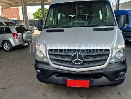 Ônibus SPRINTER 415 CDI VAN 16 LUGAR TETO ALTO 2018 seminovo à venda, código 270 - foto 01