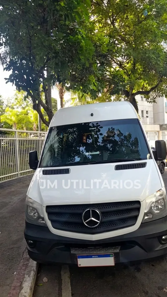 Ônibus SPRINTER 415 VAN TETO ALTO 2019 seminovo à venda, código 1755 - foto 02