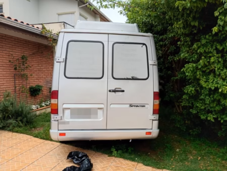 VAN À VENDA SPRINTER CDI 313 EXECUTIVA 16L COD.07