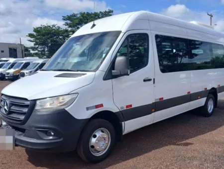 Ônibus SPRINTER VAN CDI 516 20 LUGARES 2021 seminovo à venda, código 170 - foto 01
