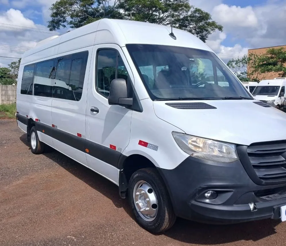 Ônibus SPRINTER VAN CDI 516 20 LUGARES 2021 seminovo à venda, código 170 - foto 02