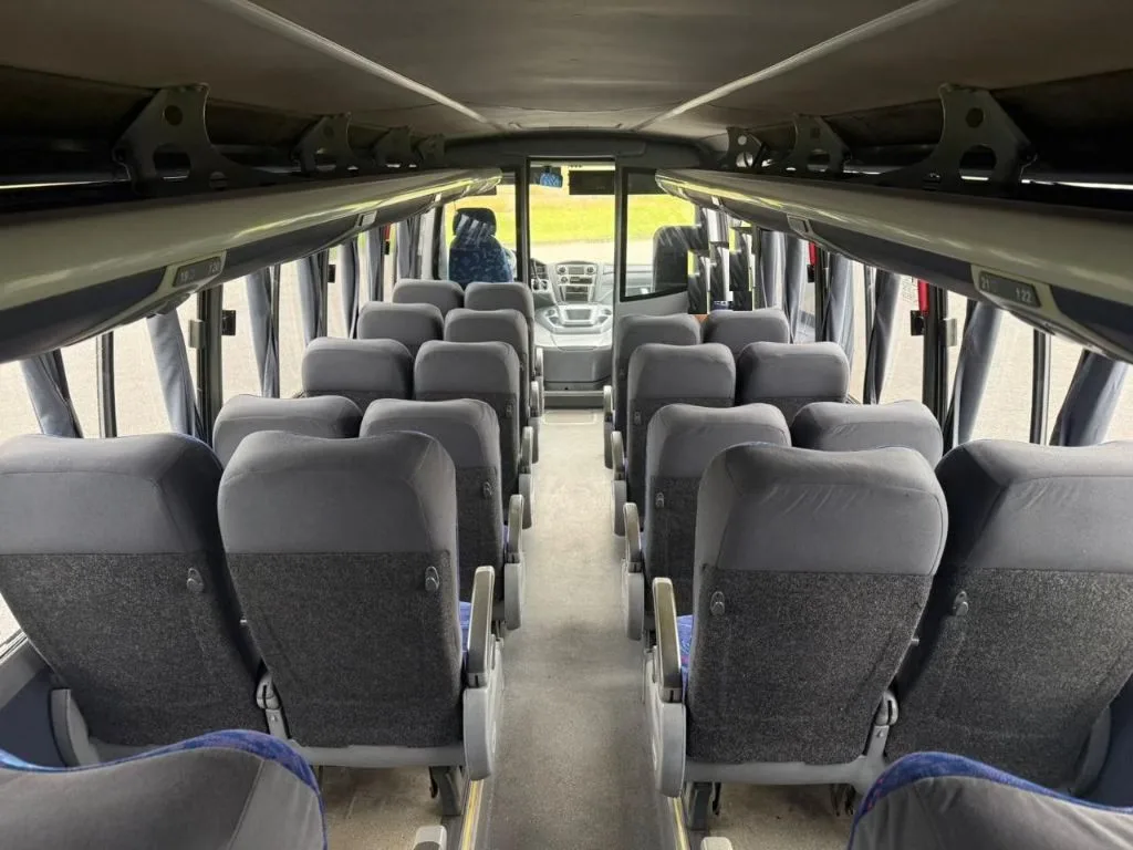 Ônibus VOLARE MICROÔNIBUS W9 CUMMINS 2016 seminovo à venda, código 229 - foto 08