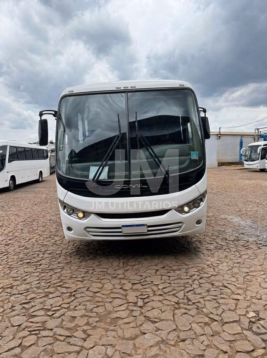 COMIL CAMPIONE 3.25 ANO 2022 M.BENZ OF 1724 JM COD.16