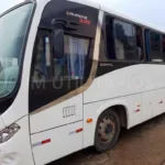 Ônibus Comil Campione 3.25 OF1721 2022 seminovo à venda, código 431 - foto 02
