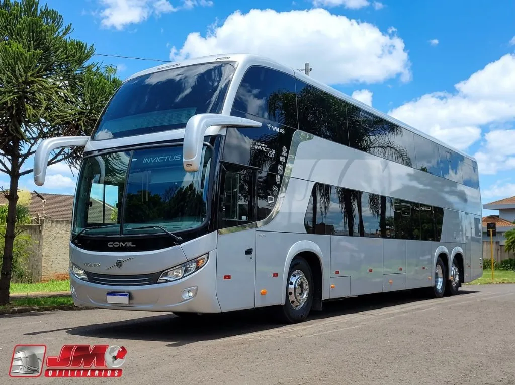 Ônibus Comil Campione Invictus DD HD 2020 seminovo à venda, código 02 - foto 02