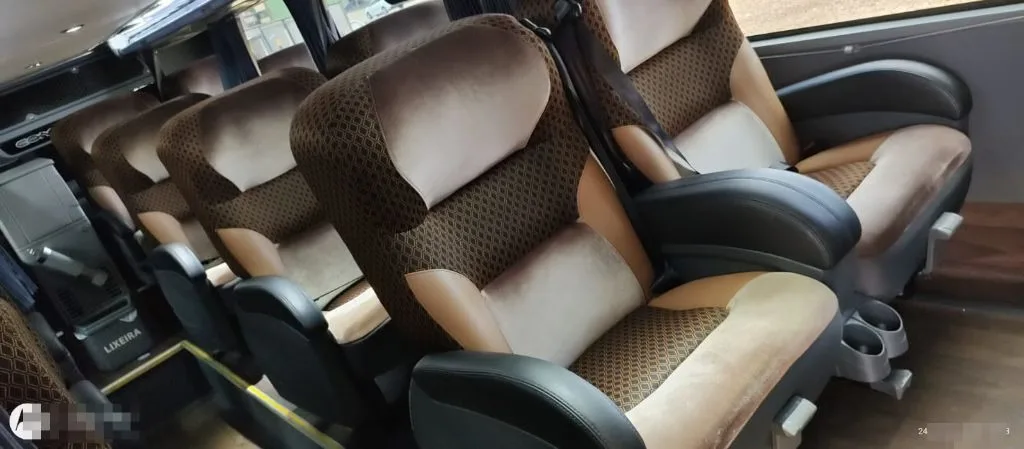 Ônibus Comil Campione Invictus DD HD 2020 seminovo à venda, código 02 - foto 03