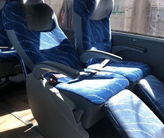 Ônibus COMIL INVICTUS DD SCANIA K400 JM 2019 seminovo à venda, código 1302 - foto 07