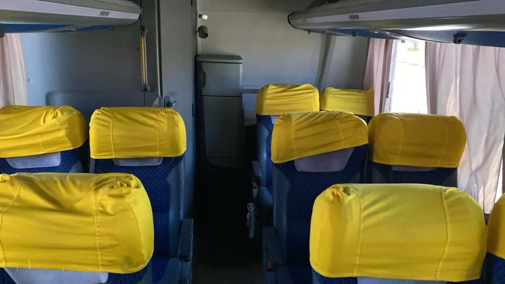 Ônibus Comil Invictus HD LD 2021 seminovo à venda, código 1404 - foto 08