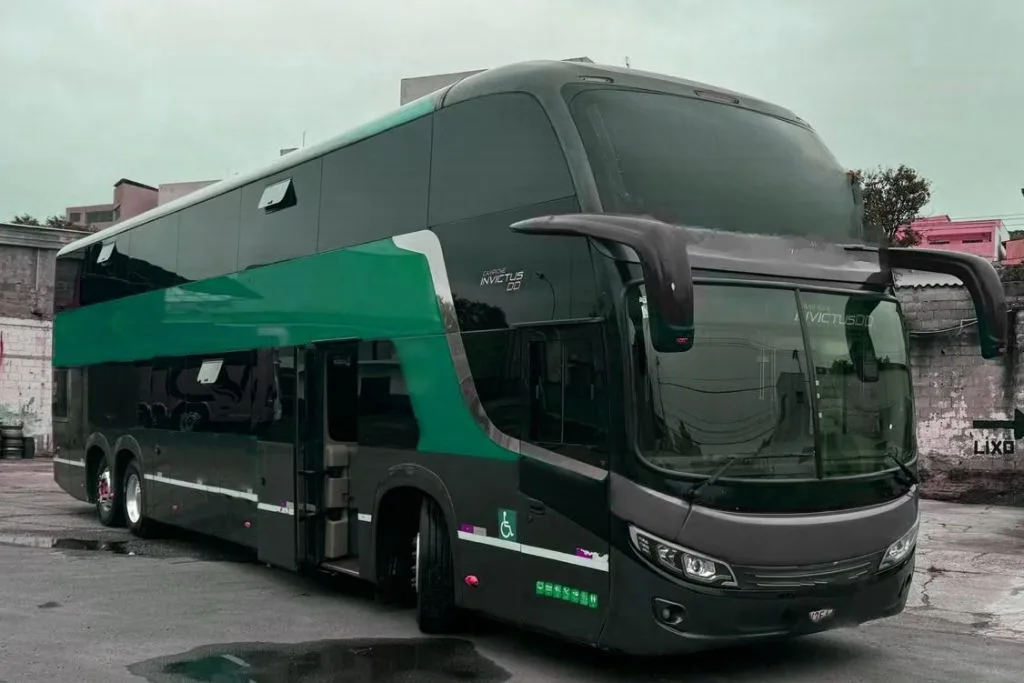 Ônibus Comil Ônibus Invictus DD 2019 seminovo à venda, código 1270 - foto 01