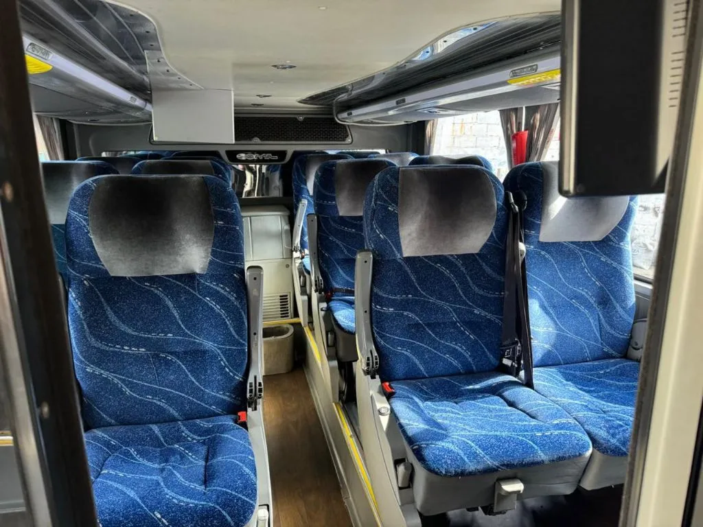 Ônibus Comil Ônibus Invictus DD 2019 seminovo à venda, código 1270 - foto 05