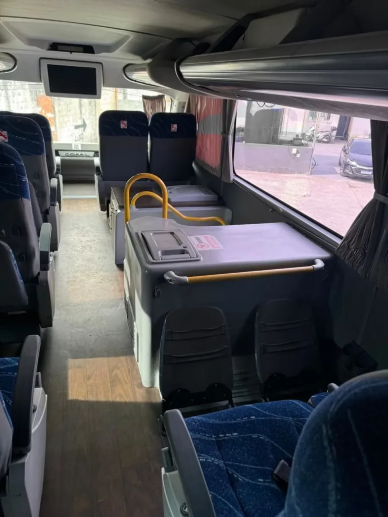 Ônibus Comil Ônibus Invictus DD 2019 seminovo à venda, código 1270 - foto 08